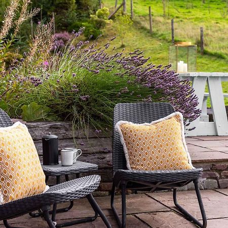 Hilltop View With Hot Tub Brecon Exterior photo